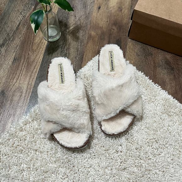 Lucky Brand Size 7 M Cream Faux Fur Marana Sandals Slippers Slides NWB - Picture 3 of 8